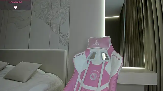 JenniferQueen11のライブXXXチャット