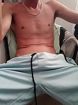 Skinboy06's Live XXX Chat