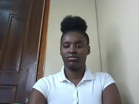 Chat +18 de Prettygodess1 ao vivo