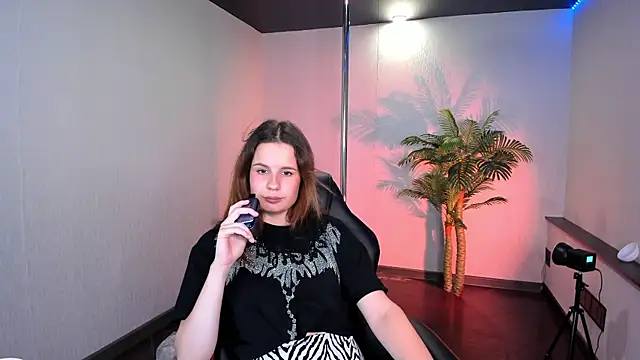 PINCHY_BABY Chat XXX live