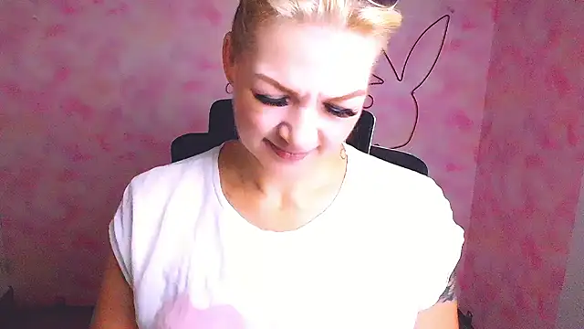 Chat XXX en directo de Madonna_Fire