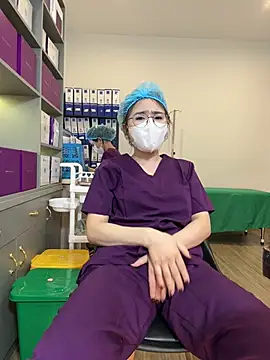 แชท XXX สดของ secretly_masturbating