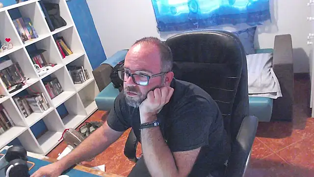 Chat +18 de ravingr4d4 ao vivo