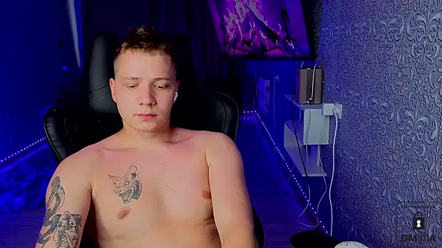 Živý XXX chat Karl_Night_