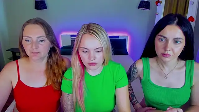 Онлайн чат XXX MagicEyess