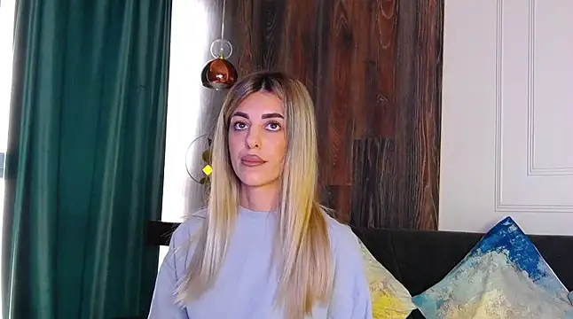 Chat +18 de IvyLustt ao vivo