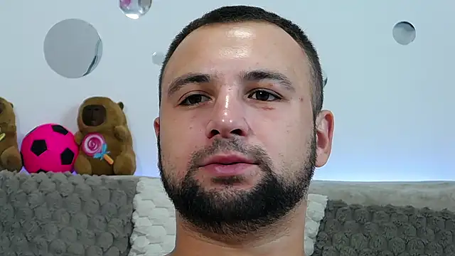 XXX chat uživo modela liam_studd