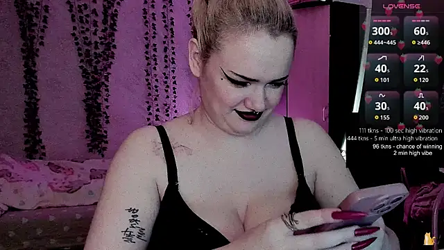 Chatroom XXX en direct de strawberry_elfcat