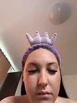 Chat +18 de Lucy_doll22 ao vivo