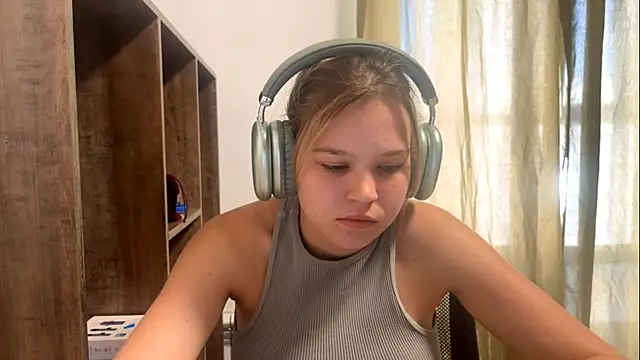 Chat XXX en directo de HellyRay