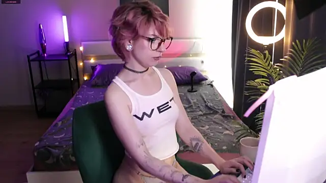 _Moonlight_t's Live XXX Chat