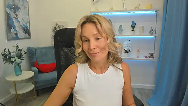 Sinty_Devis élő XXX-chatje
