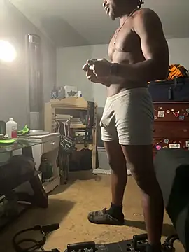 MIGHTYDEMONXXX's Live XXX Chat