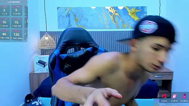 JDWhite18 élő XXX-chatje