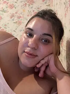 Chat +18 de MoonPair ao vivo