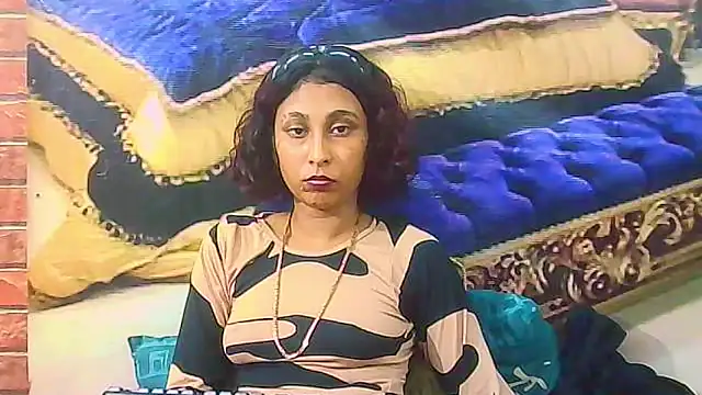 Czat XXX na żywo – IndianSexyButt