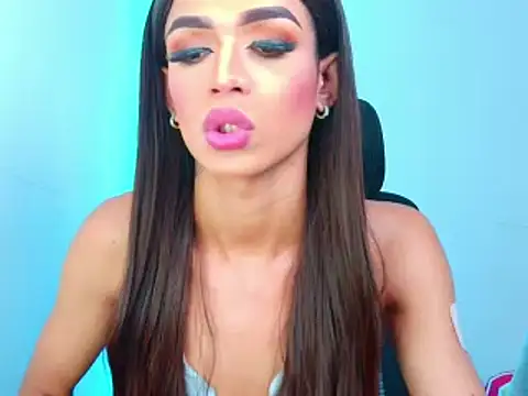 צ'אט XXX בשידור חי של latin_ts