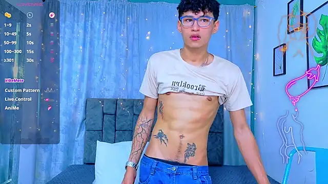 Chat XXX Live NicolasTorrez