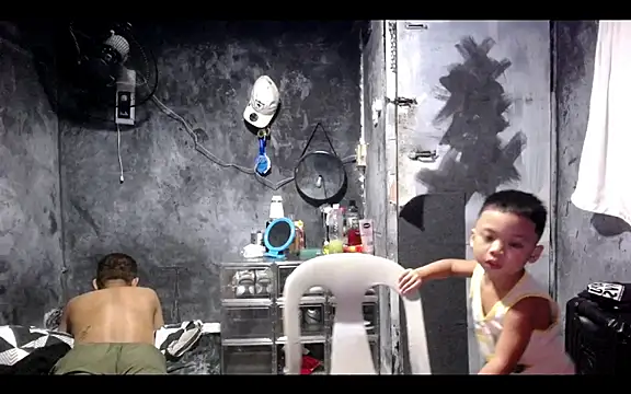 Chat XXX en directo de asianPinoy4you
