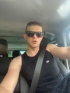 XXX chat uživo modela VelvetKingg