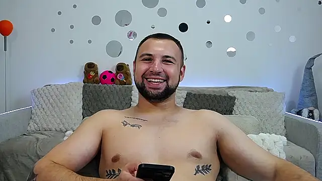 liam_studd live XXX chat