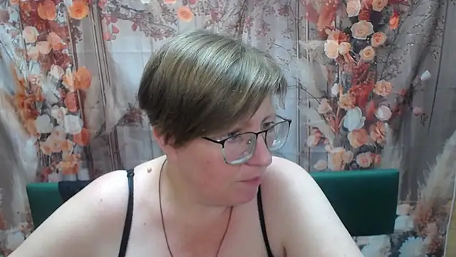 RadaChudna – Naživo XXX chat