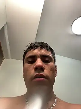 Chat XXX ao vivo de HectorSHot