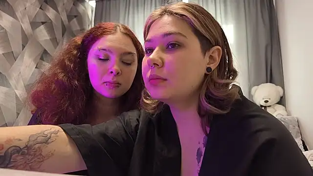 LunarCouple_ Chat XXX live