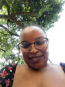 Goddess_of_Hearts' Live XXX Chat