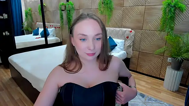 TrueReincarnation Chat XXX in diretta