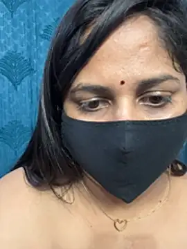 Hot_Girl_Aishwariya's Live XXX Chat