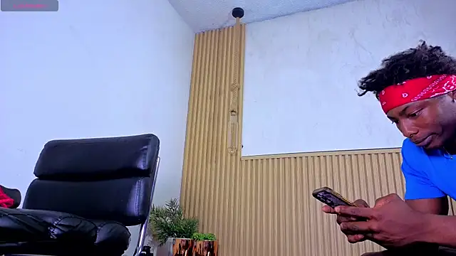 Živý XXX chat maxmuscle10