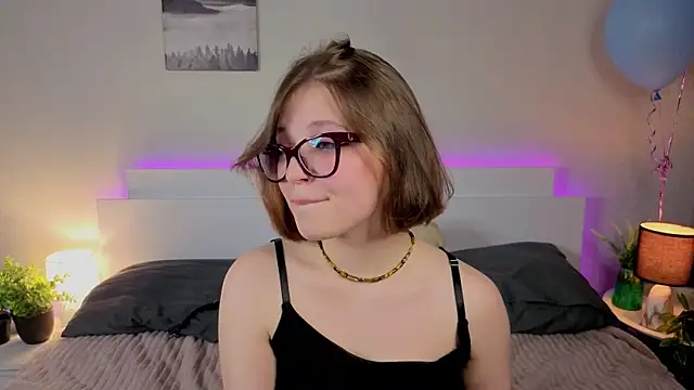 Next2Marie Live XXX Chat
