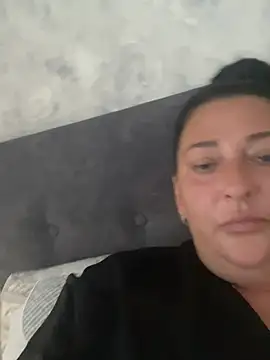 ksuha11 – Naživo XXX chat