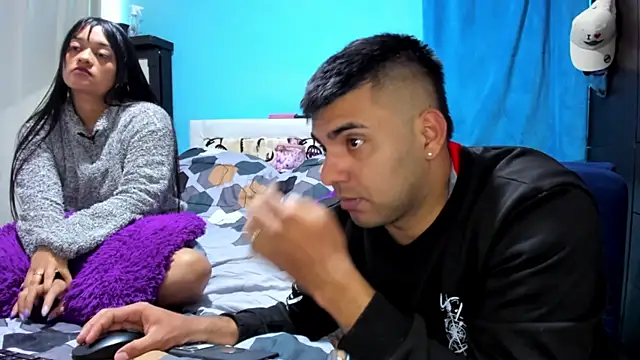 Chat +18 de LazyandSniffer28 ao vivo