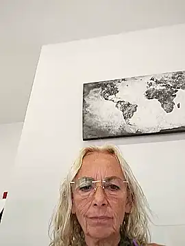 Chat XXX en directo de clarabell4