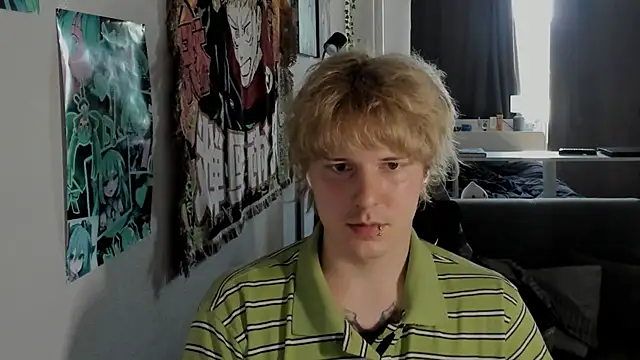 Benjamin_Bo live XXX chat