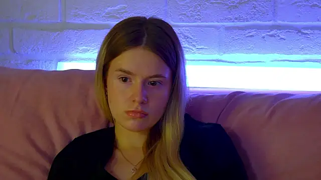 MilanaBalmain 라이브 XXX 채팅