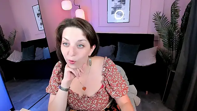 MargaretFatal Adlı Modelin Canlı XXX Sohbeti