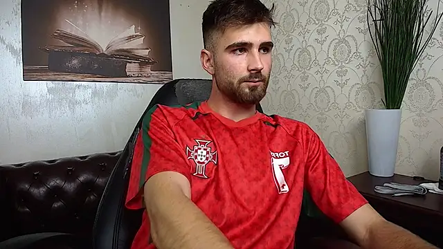 KyloEast Chat XXX in diretta
