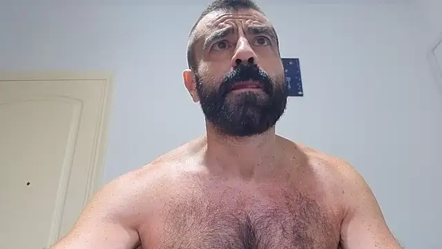 hairycerberus Webcam Show