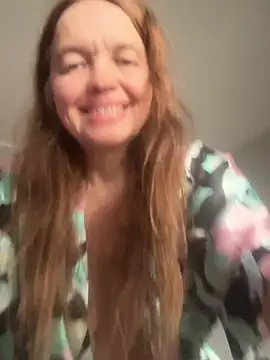 Chat XXX en directo de Suzanele