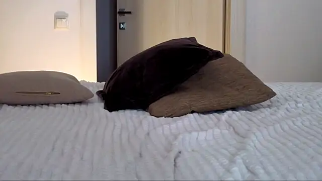 BlushingAngelitan Live XXX chat