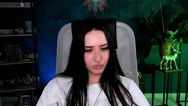 Chat XXX en directo de MonicaLowes