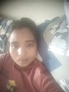 Noor_xxx 即時 XXX 聊天