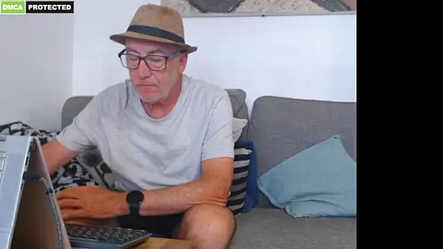 bluedae1n Live XXX chat