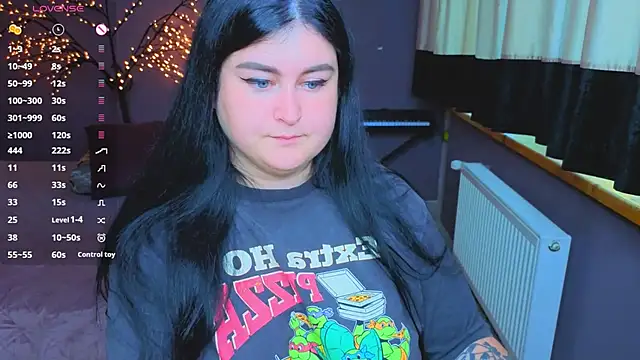 Онлайн чат XXX CessieBler