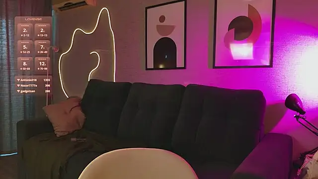velourrra's Live XXX Chat