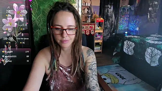 Chat XXX en directo de LisaFoxy_y