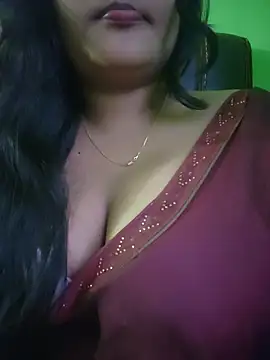 XXX chat uživo modela Aruna-1